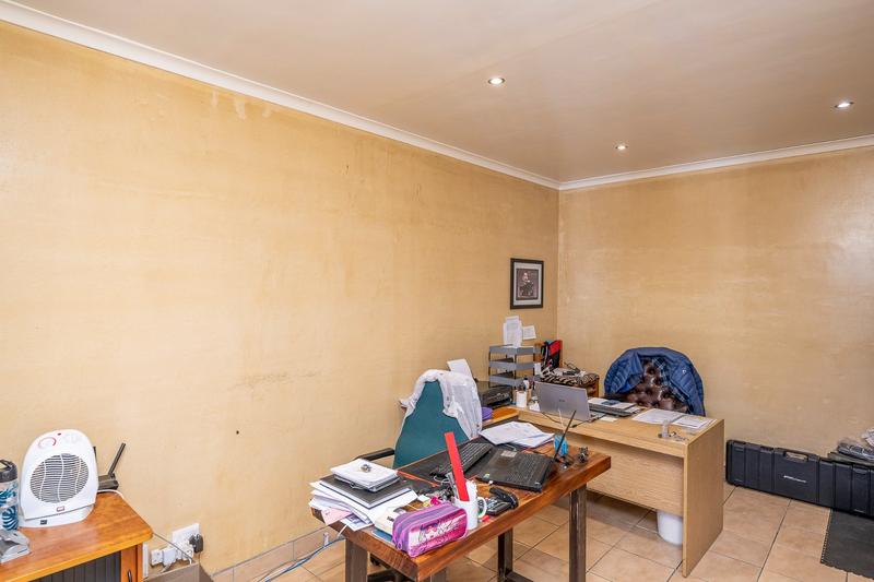 4 Bedroom Property for Sale in Maqwatini A Eastern Cape